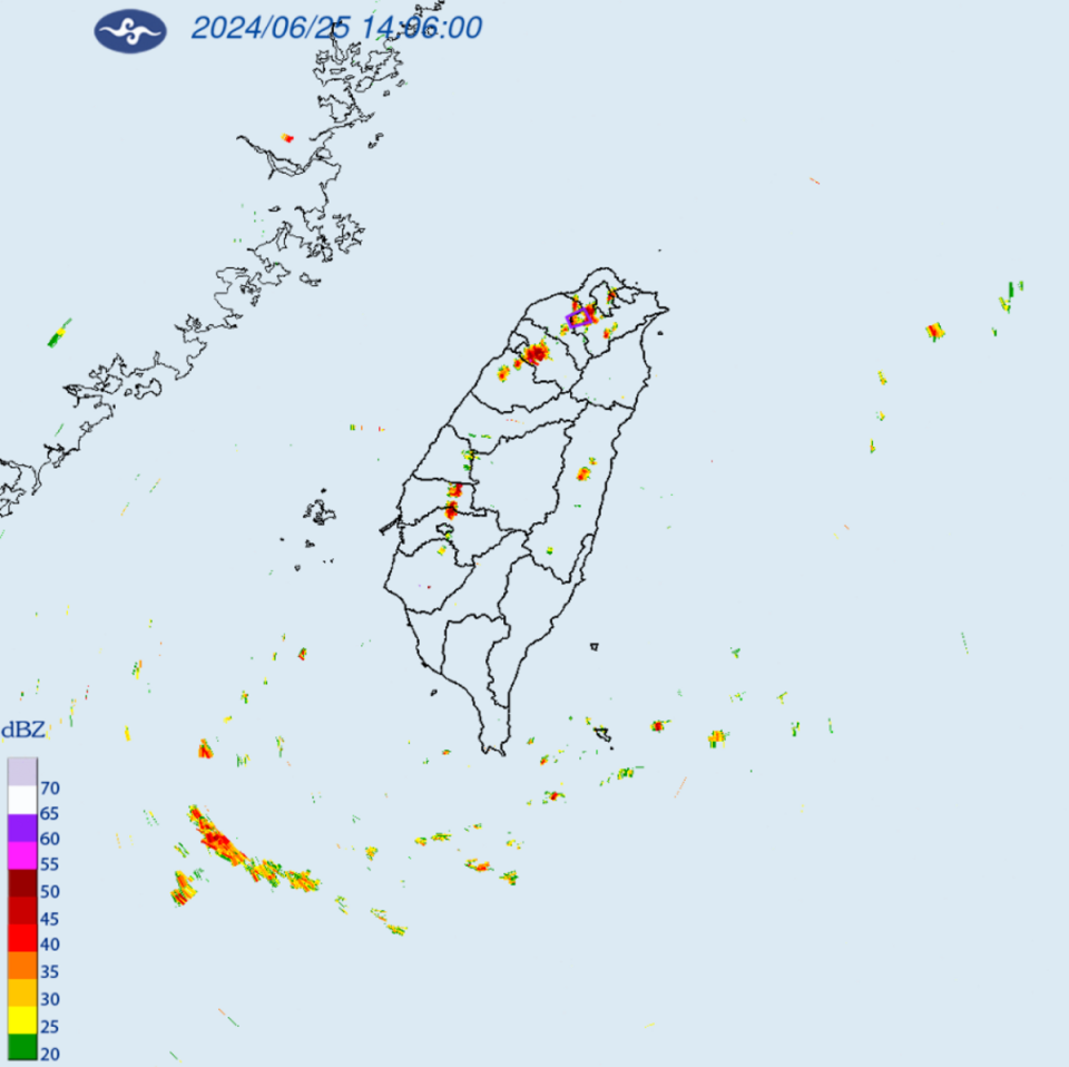 氣象署針對「新北市、桃園市」發布大雷雨即時訊息。   圖：翻攝自中央氣象署官網