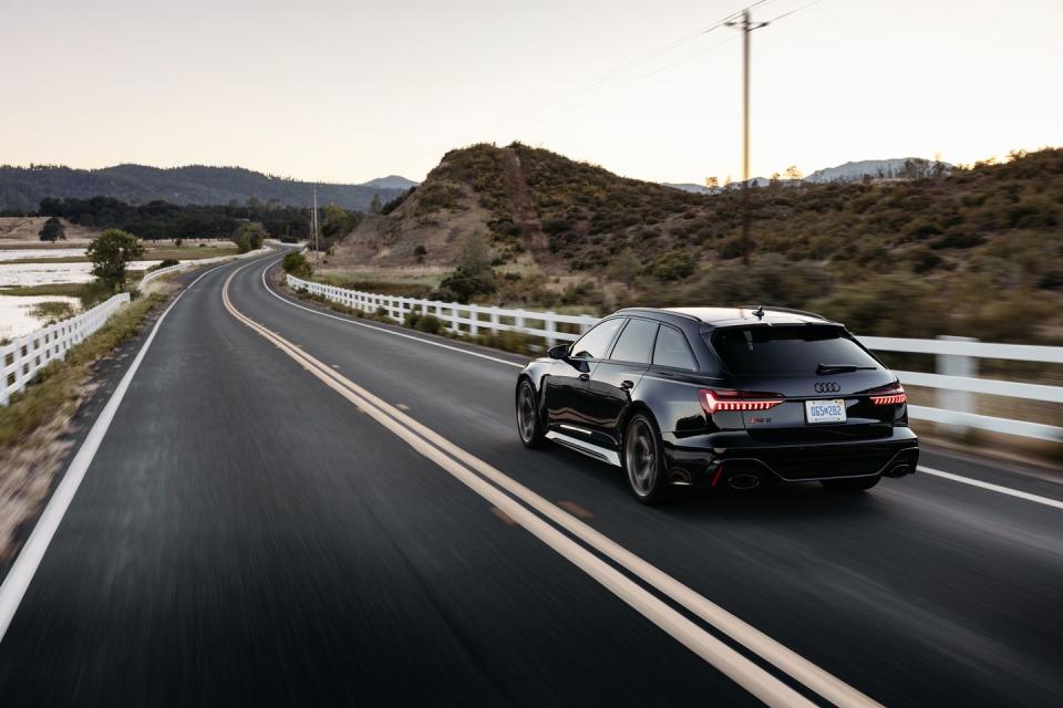 2024 audi rs6 avant performance