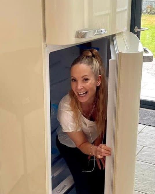 joanne-froggatt-kitchen