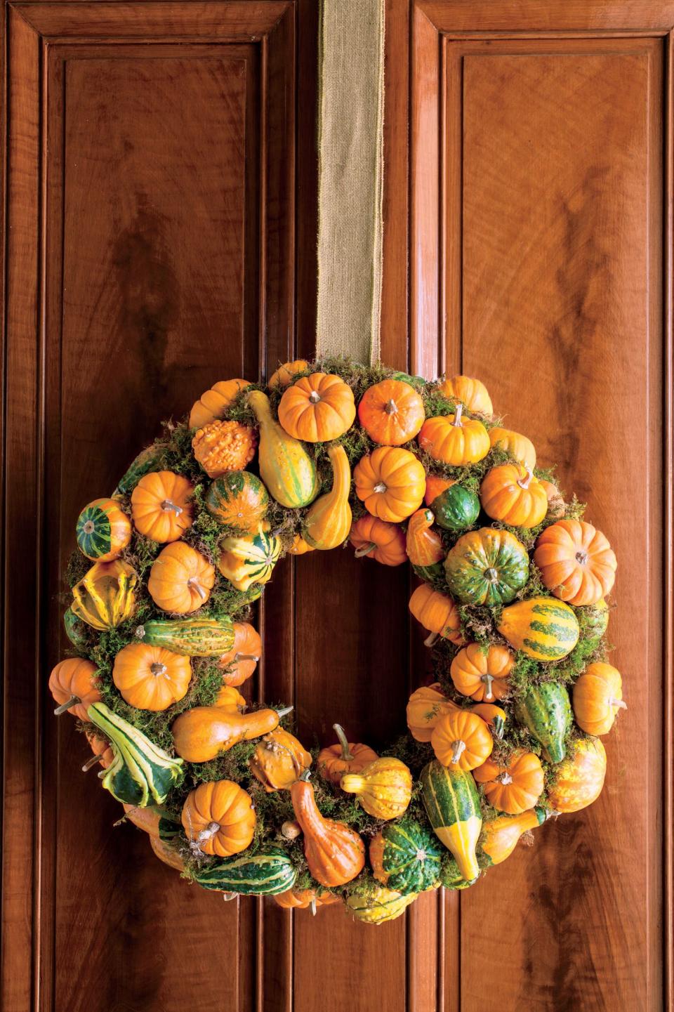 DIY Gourd Wreath