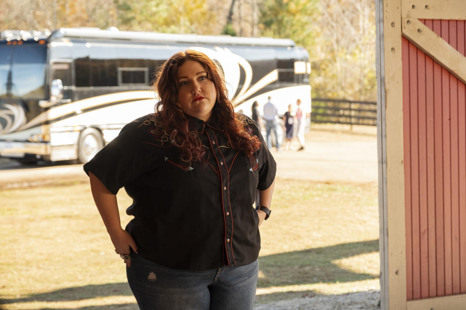 MONARCH: Beth Ditto in the series premiere of Monarch airing Sunday, Sept. 11, immediately following the FOX NFL doubleheader (8:00-9:00 PM ET, and simultaneously to all time zones). It then makes its time period premiere Tuesday, Sept. 20 (9:00-10:00 PM ET/PT). CR: FOX © 2022 FOX Media LLC.