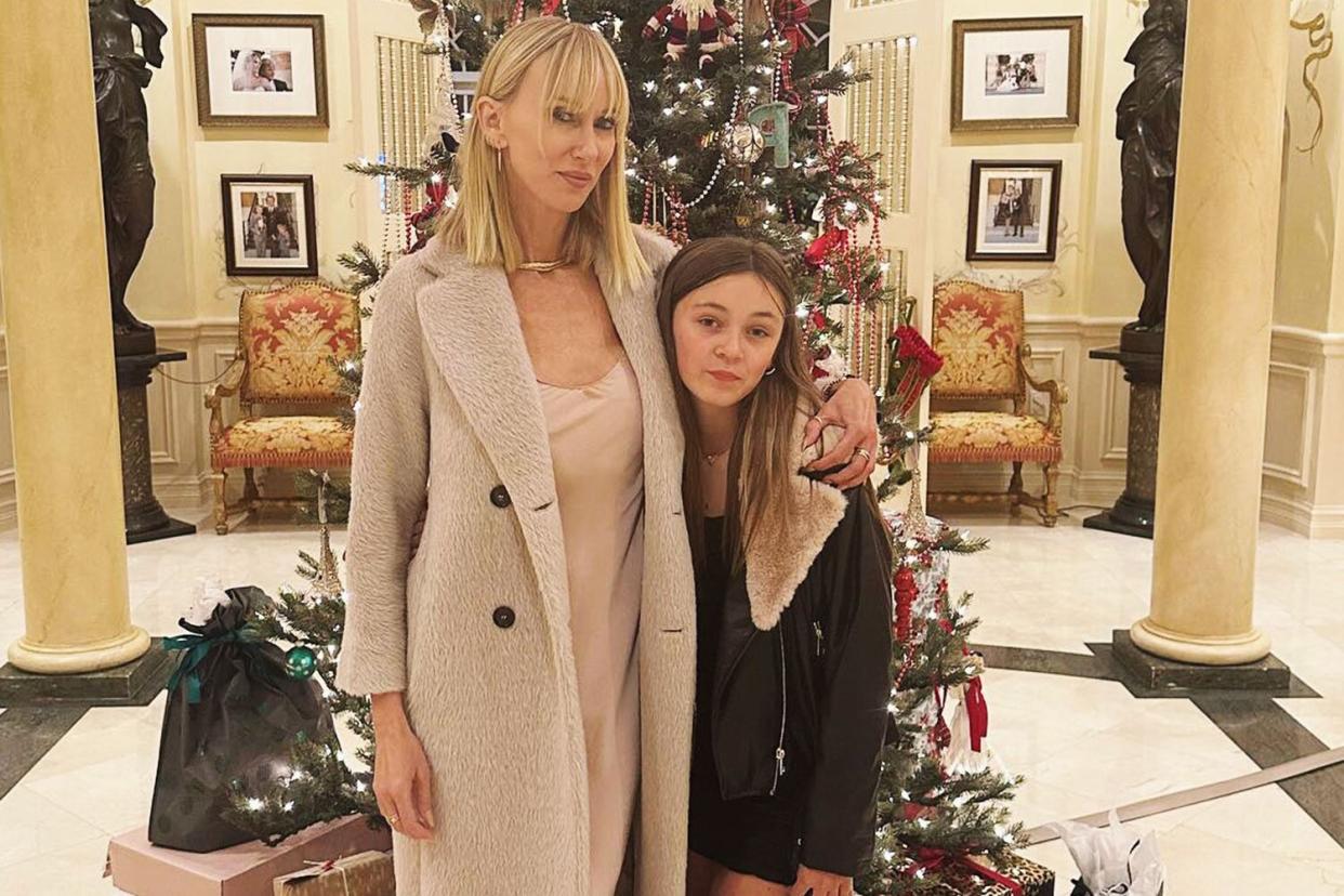 Kimberly Stewart Shares Sweet Photo Celebrating Christmas with Her and Benicio Del Toro's Daughter https://www.instagram.com/p/CmmmH-0Ostd/