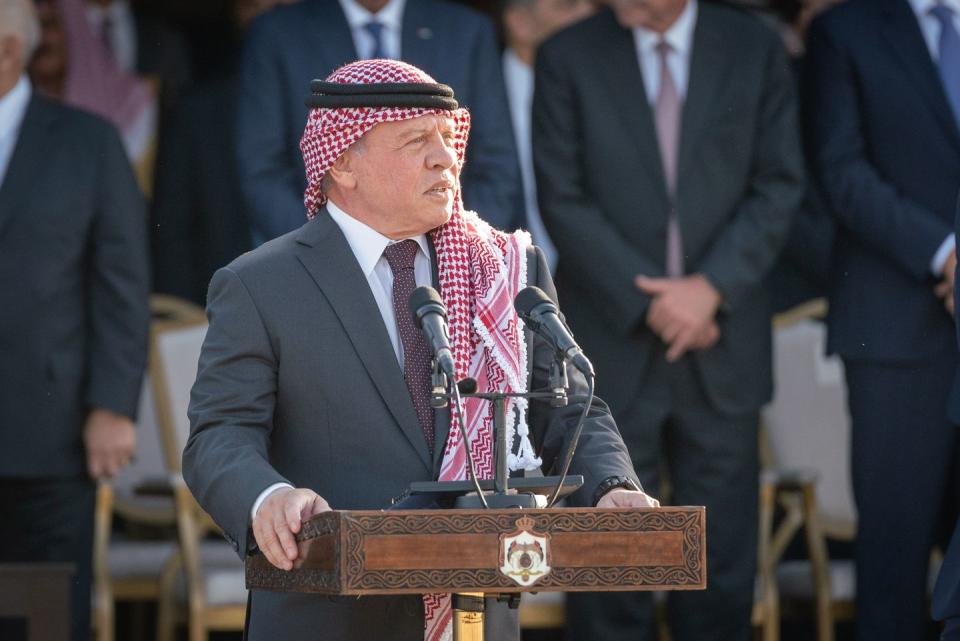 from the dinner banquet held by his majesty king abdullah ii on the occasion of his royal highness crown prince al hussein’s wedding at madareb bani hashem, at the royal hashemite court