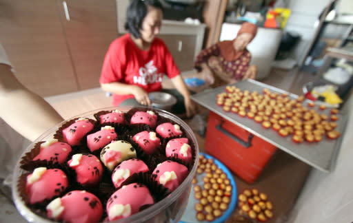 All kinds of nastar: These popular cakes come in a variety of shapes and sizes, from circular and flower-like to all sorts of other shapes.