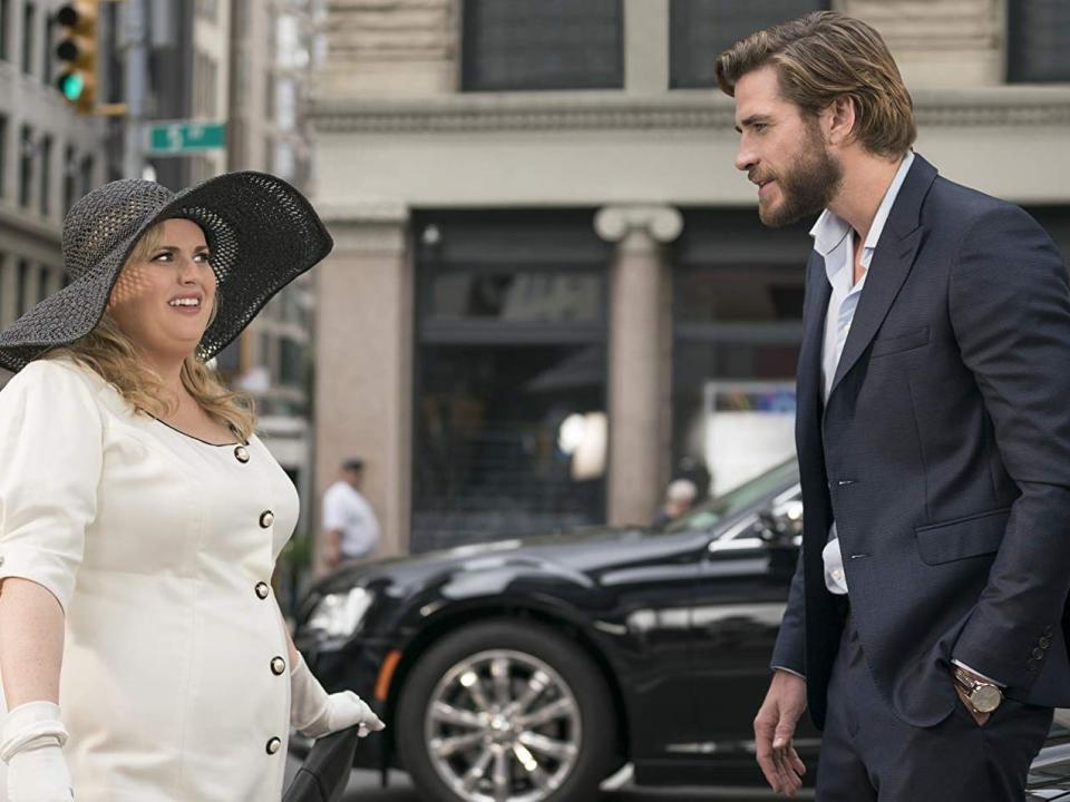 rebel wilson liam hemsworth isnt it romantic