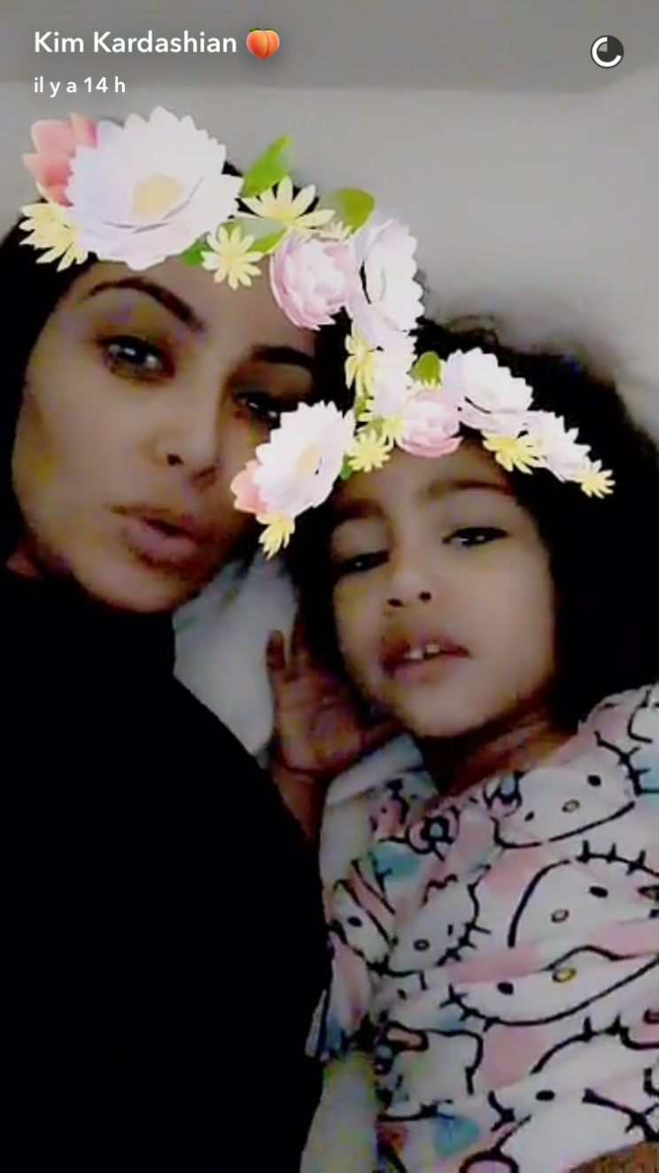 <p>De son côté North, la fille de Kim Kardashian et Kanye West, se passionne pour les filtres Snapchat.</p>