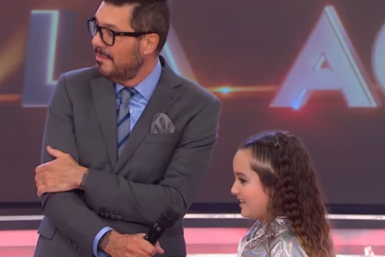 Marcelo Tinelli no pudo evitar emocionarse con la niña de 11 años (Foto: Captura eltrece)