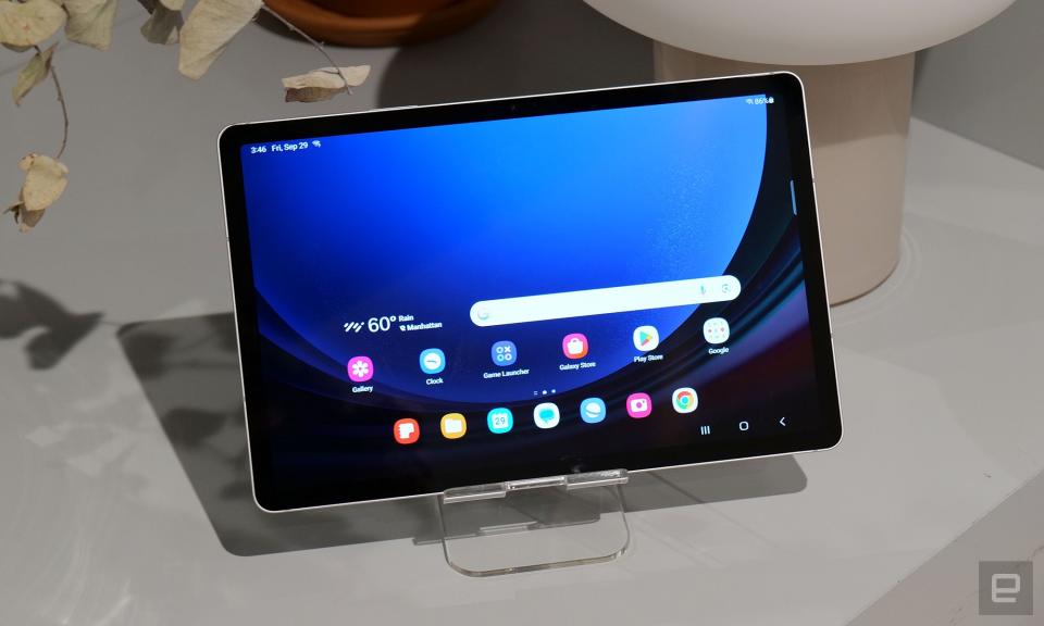 <p>Only the smaller Galaxy Tab S9 FE will be available with optional 5G connectivity.</p>
