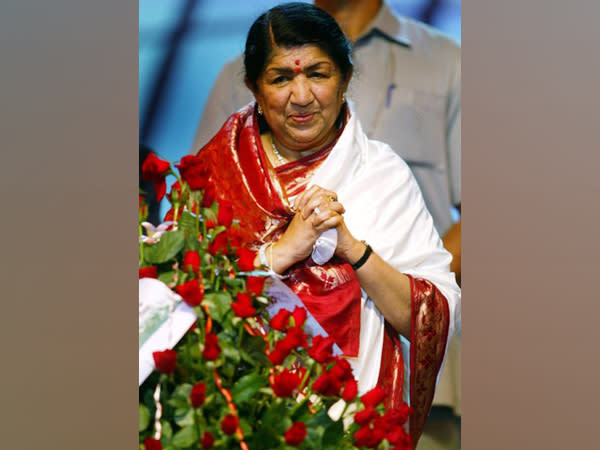 Legendary singer Lata Mangeshkar