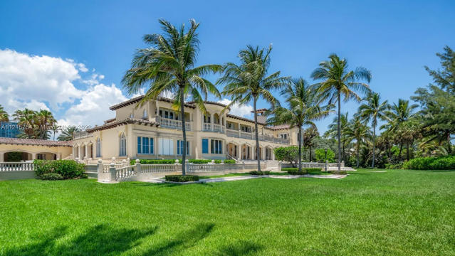 This $100M Florida Mansion Is Miami's Largest Oceanfront Estate – Robb  Report