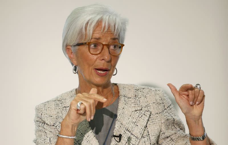 Christine Lagarde, Managing Director of the IMF, answers a question during a press conference, at the Treasury in London, Britain May 13, 2016. REUTERS/Peter Nicholls