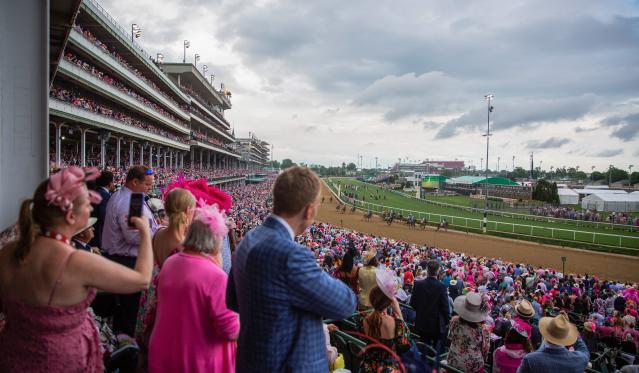 What to Wear at Churchill Downs & a Giveaway
