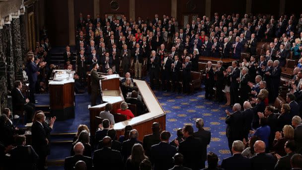 PHOTO: Ukraine's President Volodymyr Zelensky addresses the US Congress at the US Capitol in Washington, D.C., on Dec. 21, 2022. (Win McNamee/Getty Images)