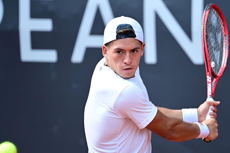 El tenista argentino Sebastián Báez, de 20 años, logró su primer triunfo a nivel ATP: fue en Hamburgo ante el francés Corentin Moutet.