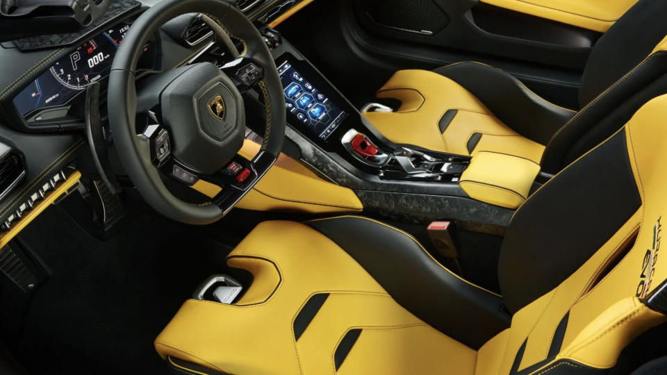 圖片摘自Lamborghini官方網站：www.lamborghini.com