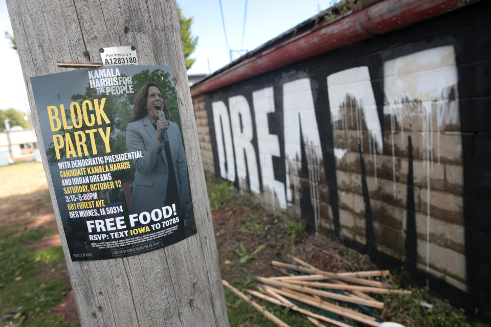 A poster advertises a Kamala Harris campaign event in Des Moines, Iowa. Harris has reworked her stump speech, which now includes a section asking voters to believe she can win the state&rsquo;s crucial caucuses. (Photo: Scott Olson via Getty Images)