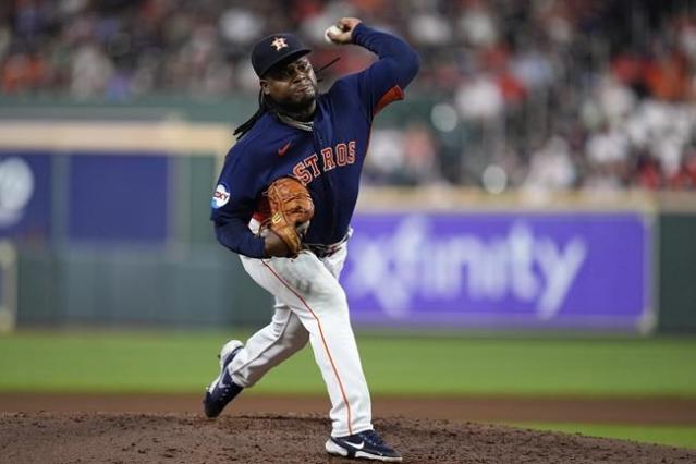 Astros, Blue Jays put offenses on display in Houston victory