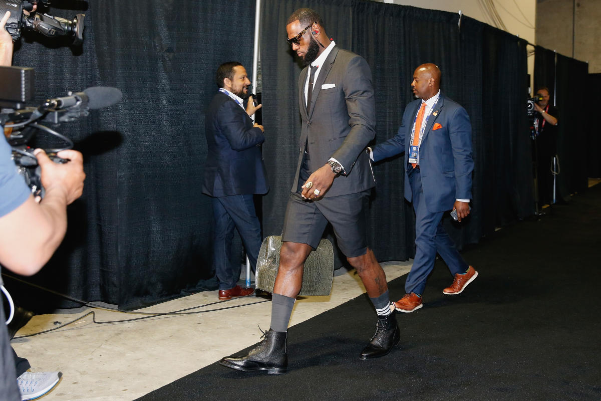 Cavs news: LeBron James' absurd outfit worn for Game 1 cost more