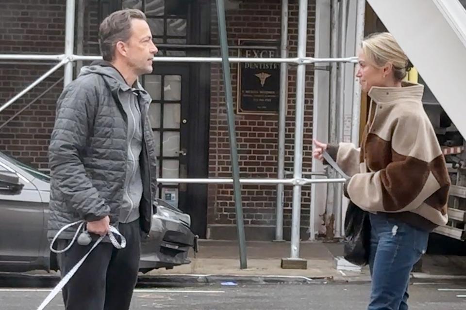 01/13/2023 PREMIUM EXCLUSIVE: Amy Robach is spotted for the first time with estranged husband Andrew Shue amid T.J. Holmes romance. The suspended GMA anchor appeared downcast as she met up with her ex on a New York City sidewalk to hand off the family dog to the 55 year old actor. **VIDEO AVAILABLE** sales@theimagedirect.com Please byline:TheImageDirect.com *EXCLUSIVE PLEASE EMAIL sales@theimagedirect.com FOR FEES BEFORE USE