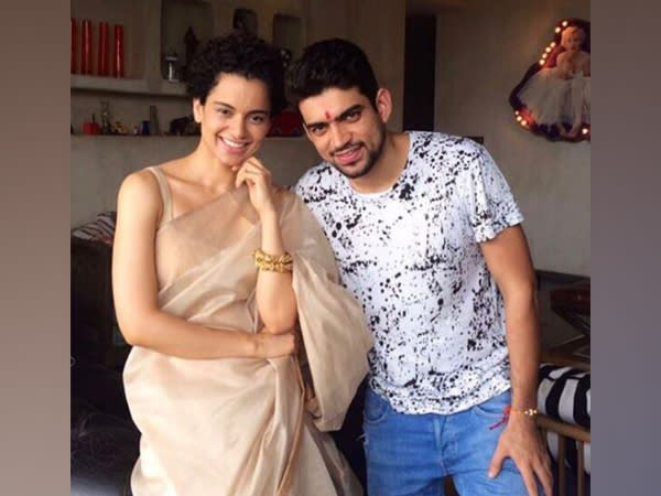 Kangana Ranaut with her brother Aksht (Image source: Instagram)