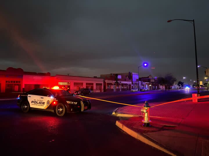 Police investigating a person’s death in South-Central El Paso at Alameda and San Marcial on Sunday, April 14. Photos by Sebastian Esquivel/KTSM