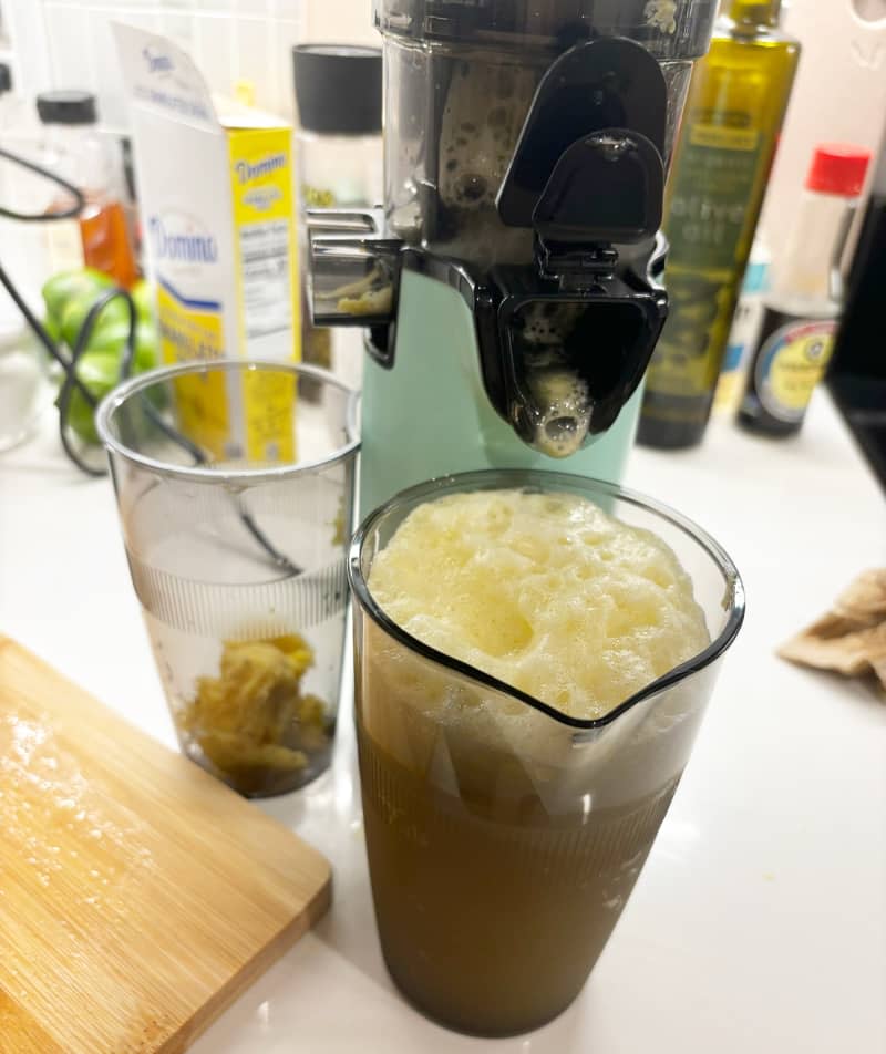 A frothy drink made with a dash juicer.