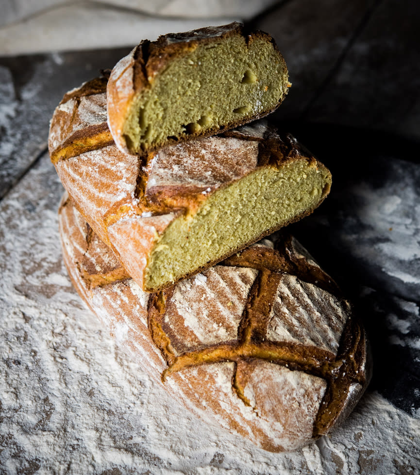 El pan de maíz va bien con la carne roja. Foto: Levadura Madre.