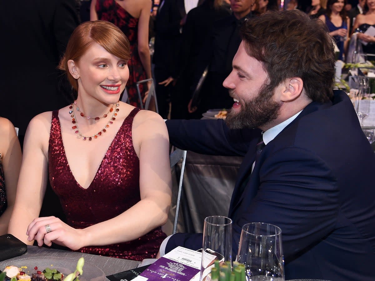 Bryce Dallas Howard, and Seth Gabel attend the 23rd Annual Screen Actors Guild Awards Cocktail Reception at The Shrine Expo Hall on 29 January 2017 (Getty Images)