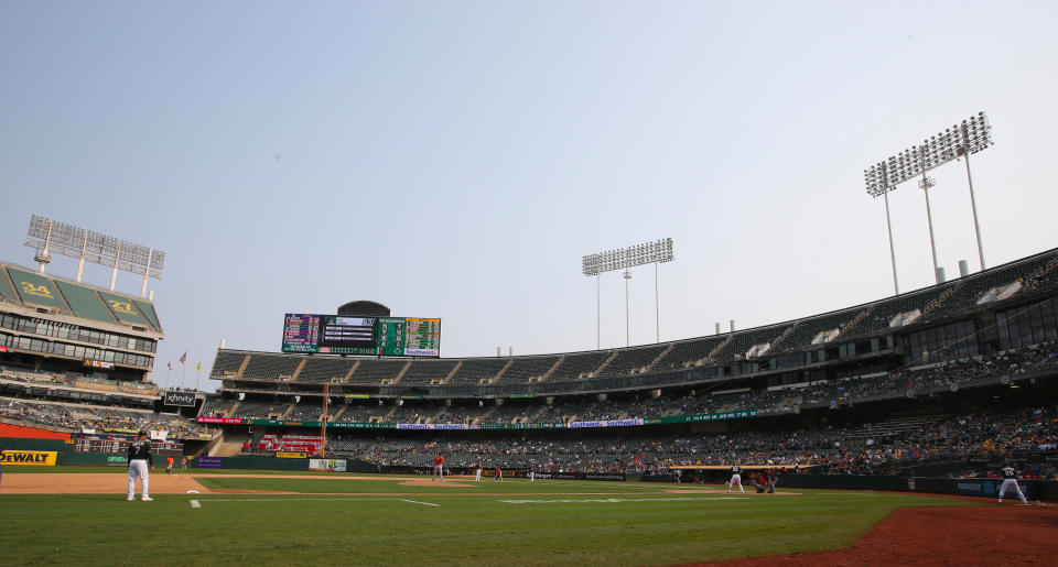 奧克蘭運動家主場RingCentral Coliseum。（Photo by Michael Zagaris/Oakland Athletics/Getty Images）