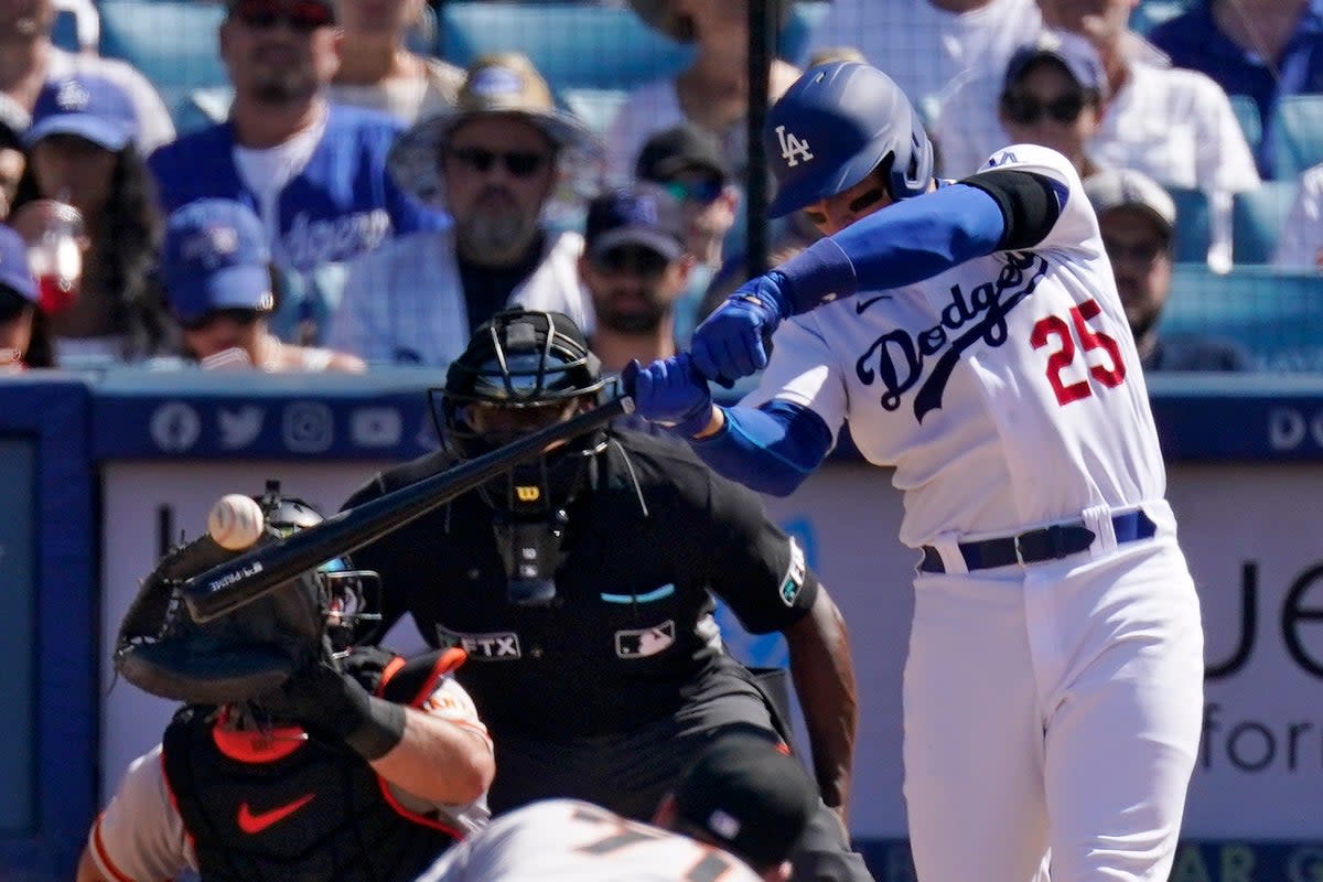 GIGANTES-DODGERS (AP)