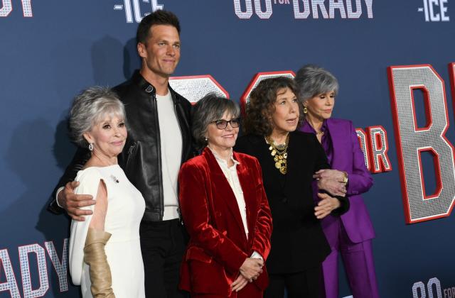 Tom Brady Hits The Red Carpet With His '80 For Brady' Co-Stars