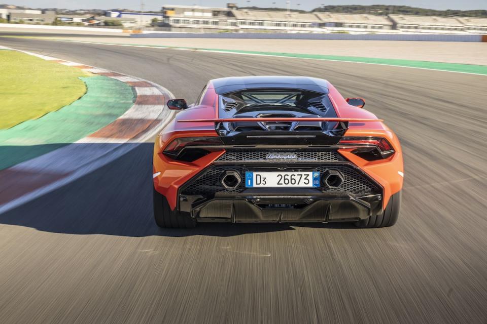 2023 Lamborghini Huracán Tecnica - Photos From Every Angle