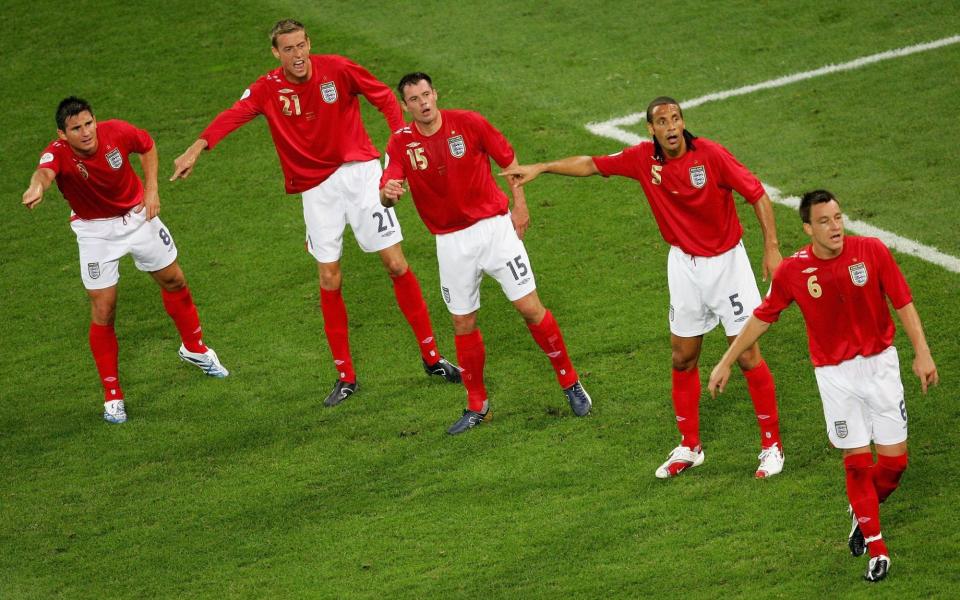 England’s sides of 2002 and 2006 flattered to deceive at that year’s World Cups.