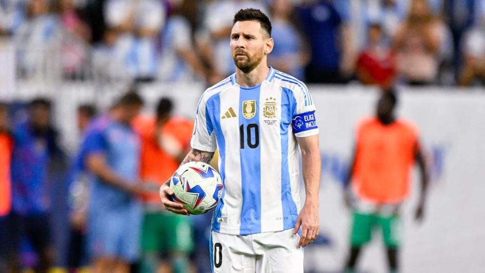 Lionel Messi's penalty horror goes unpunished as Argentina reach Copa America semis