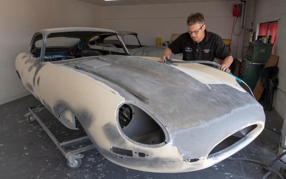 E Type UK - Jaguar specialist - Andrew Crowley