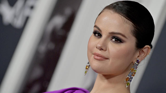 Selena Gomez Is Still Hoping to “Keep Up” With Her Only Murders in the  Building Co-Stars