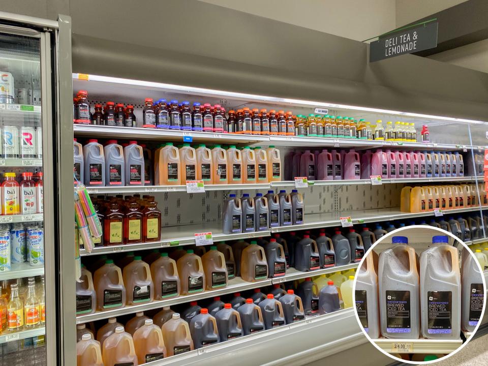 Tea on a shelf of a Publix in Florida