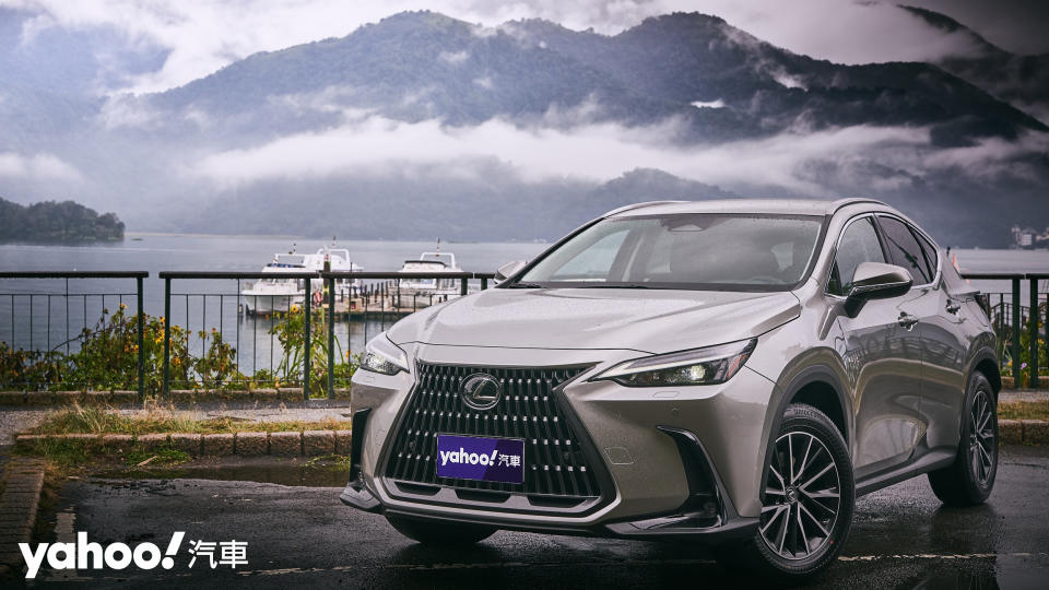 2022 Lexus大改款NX350h豪華版臨潭試駕！由內而生的質感加成！