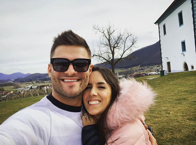 aljaz-janette-slovenia-selfie