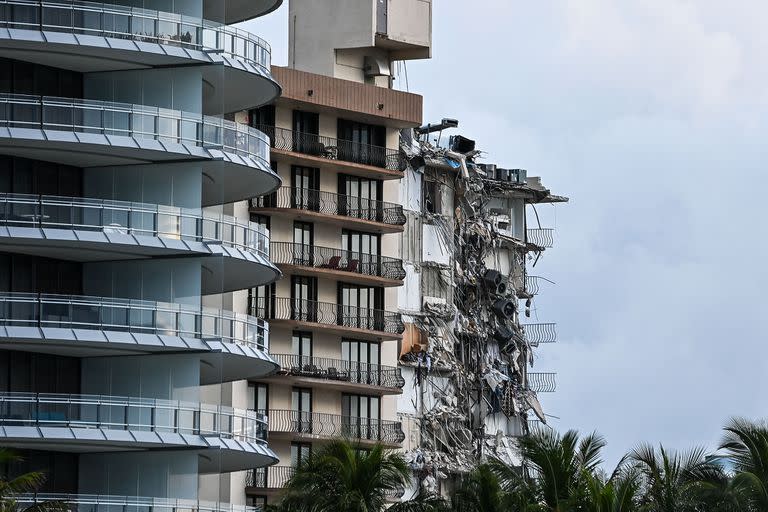 Así quedó el edificio que se derrumbó en Miami