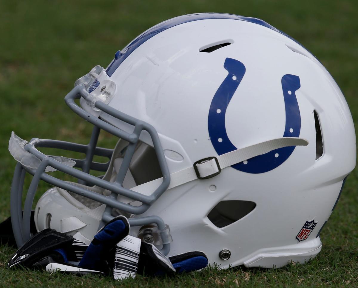 The Colts will wear these 1956 throwback uniforms Week 12 against the  Buccaneers. Thoughts? #Nike #NFL #Football #FootballEquipment…