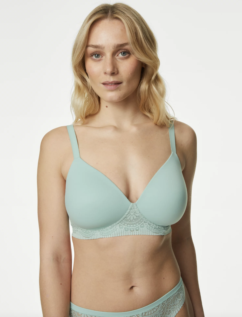 We love this mint green shade. (Marks & Spencer)
