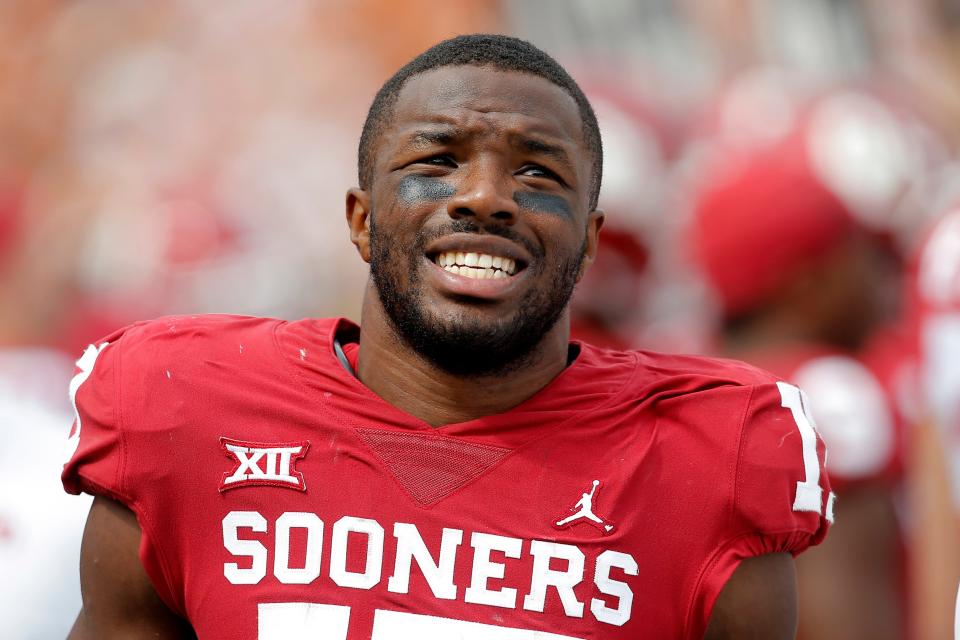 OU receiver Marvin Mims had just two catches for 16 yards Saturday at Iowa State.