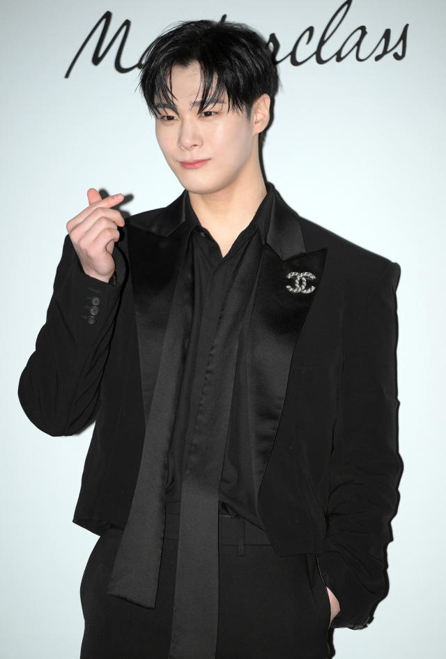 K-pop singer Moonbin's sudden death leaves some fans in 'state of