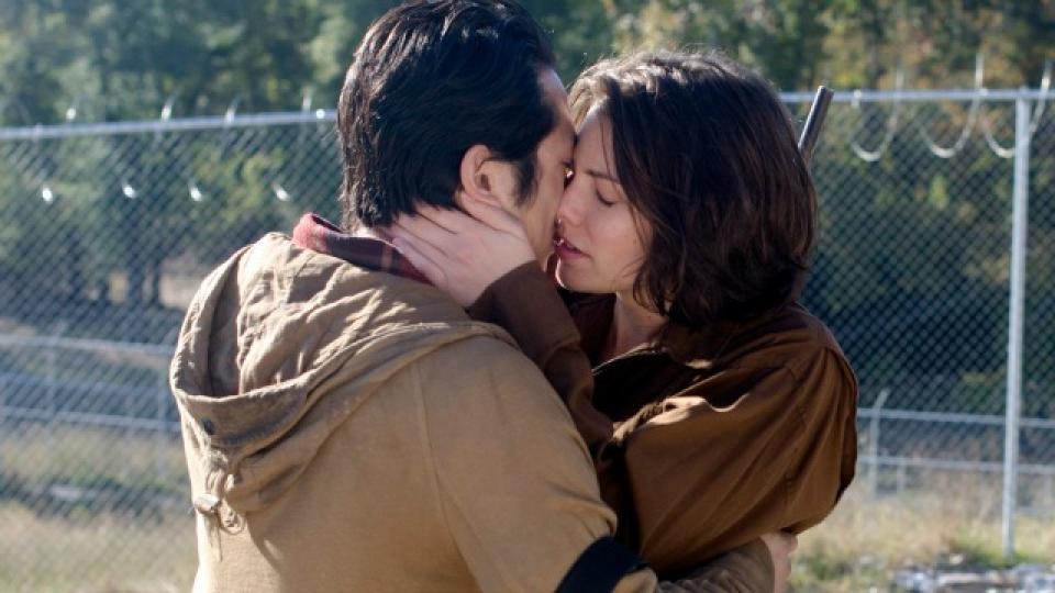 The 'Walking Dead' actress spills on the "stressful" scenes ahead, and if Maggie could endure the pain of losing her husband.