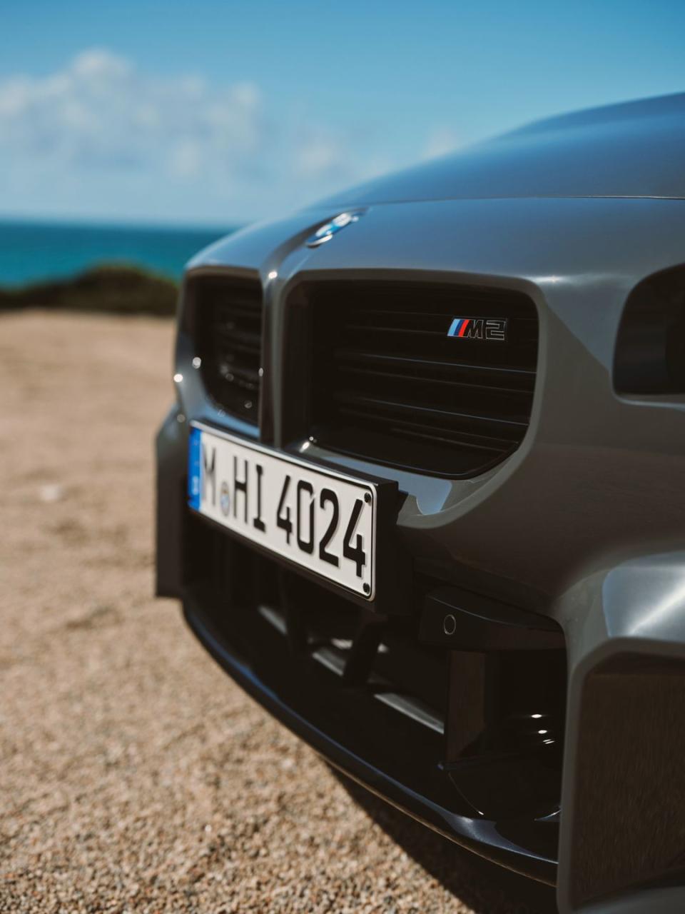 2025 bmw m2