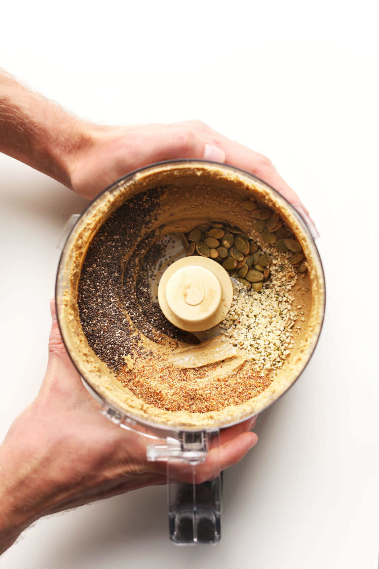 <strong>Get the <a href="https://minimalistbaker.com/super-seedy-sunflower-butter/" target="_blank">Super Seedy Sunflower Butter recipe</a>&nbsp;from Minimalist Baker</strong>