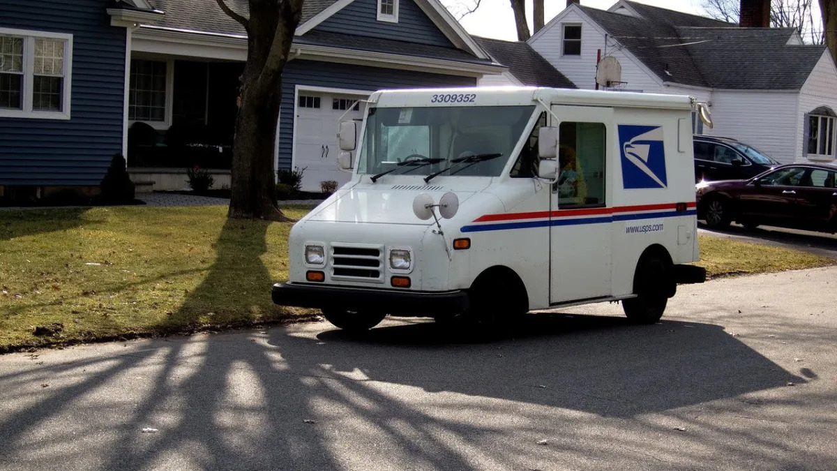 Senate passes sweeping overhaul of U.S. Postal Service