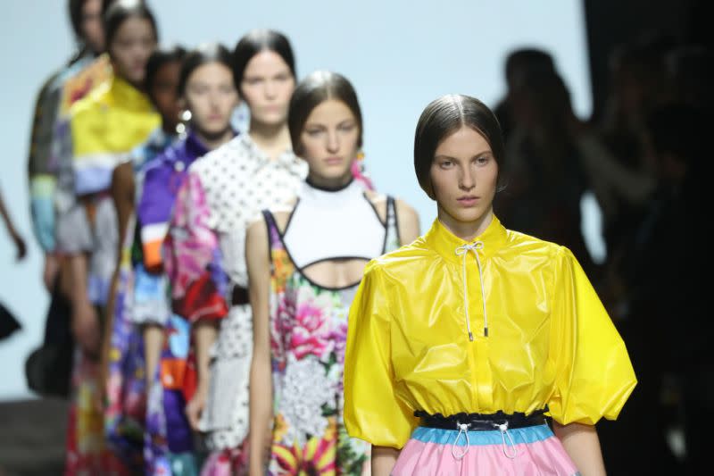 Hier ist Ihr ultimativer Guide für die London Fashion Week im Februar 2018. [Bild: Getty]