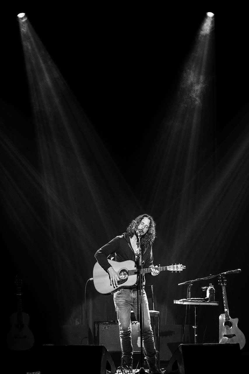 Chris Cornell performs at Teatro Bradesco on December 8, 2016 in Rio de Janeiro, Brazil.<br>(Photo by Raphael Dias/Getty Images)